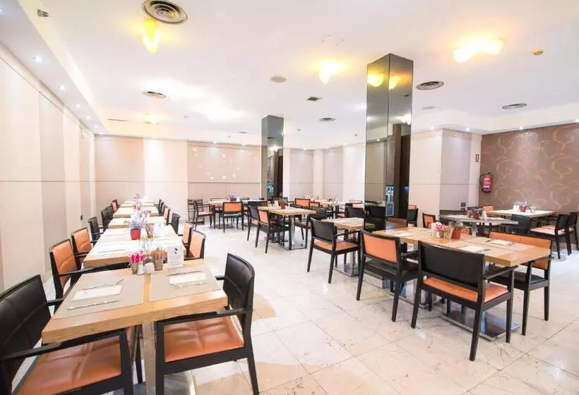 Fotos del hotel Petit Palace President Castellana:  16