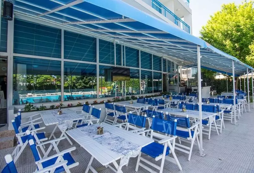 Fotos del hotel Regata Palace:  9