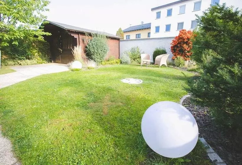 Fotos del hotel Das Reinisch Business:  15