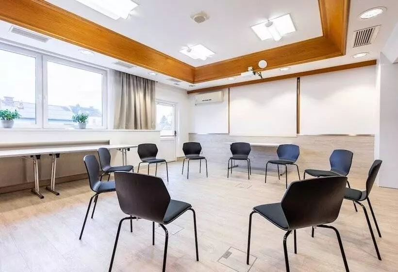 Fotos del hotel Das Reinisch Business:  4