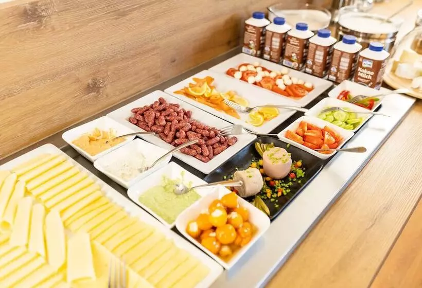 Fotos del hotel Das Reinisch Business:  8