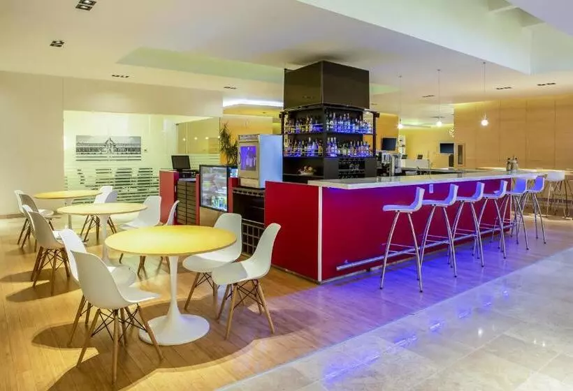 Fotos del hotel Fiesta Inn Centro Historico:  5