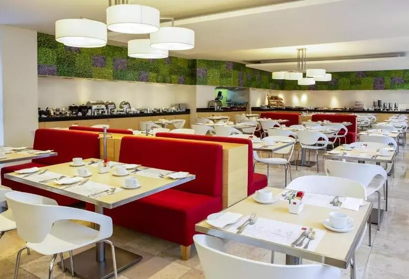 Fotos del hotel Fiesta Inn Centro Historico:  12