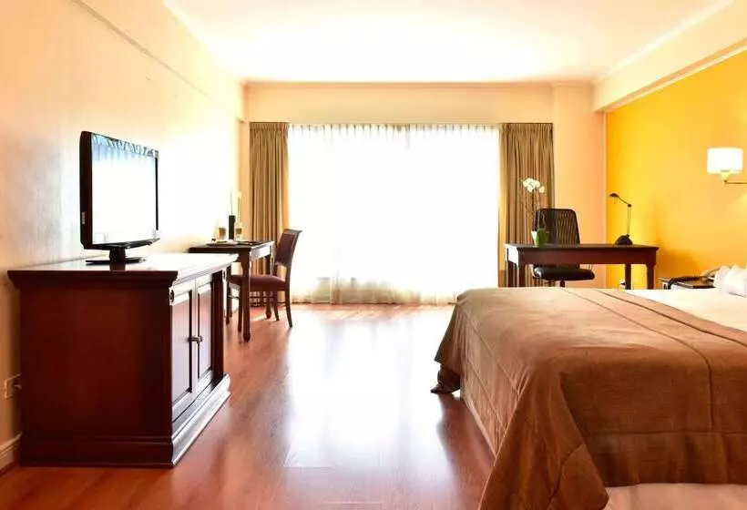 Pestana Buenos Aires