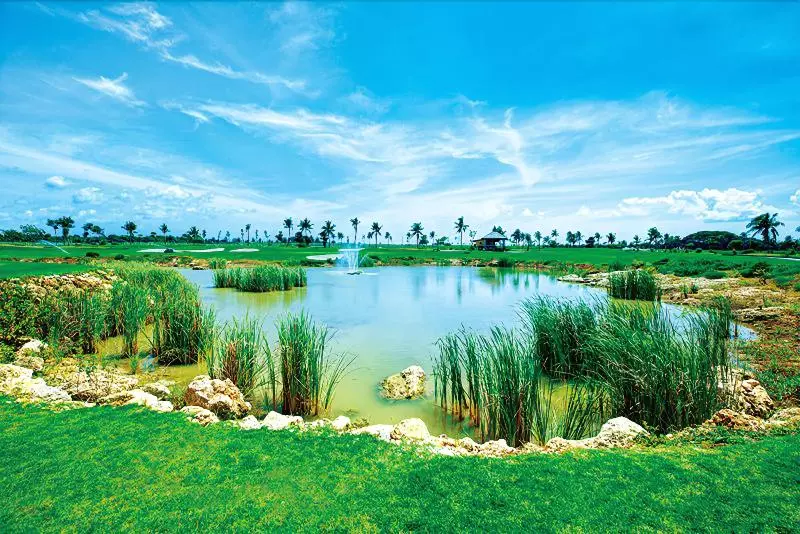Fotos del hotel Queens Island Golf And Village:  8