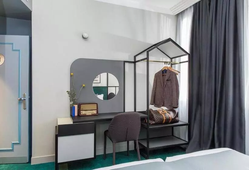 Fotos del hotel Hôtel Les Cigales:  17