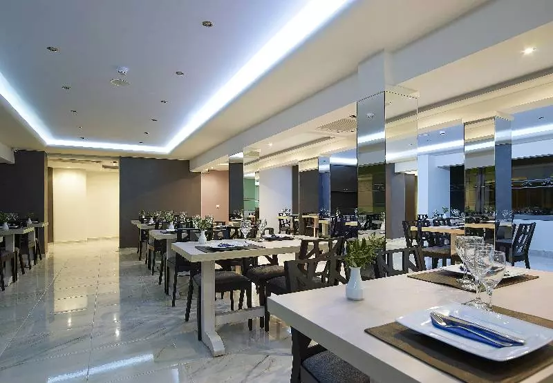 Fotos del hotel Mistral Bay:  3