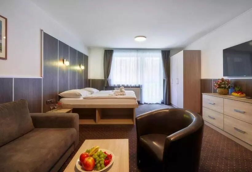 Fotos del hotel Wellness Hotel Green Paradise:  18