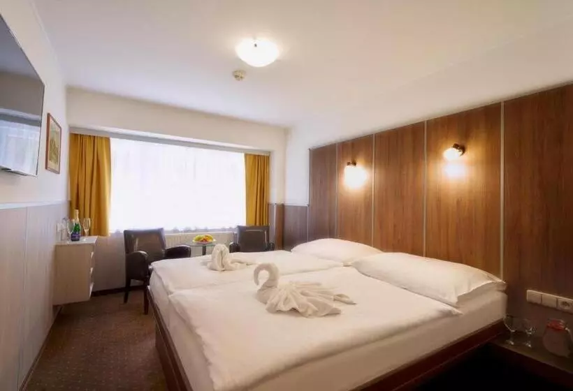 Fotos del hotel Wellness Hotel Green Paradise:  12