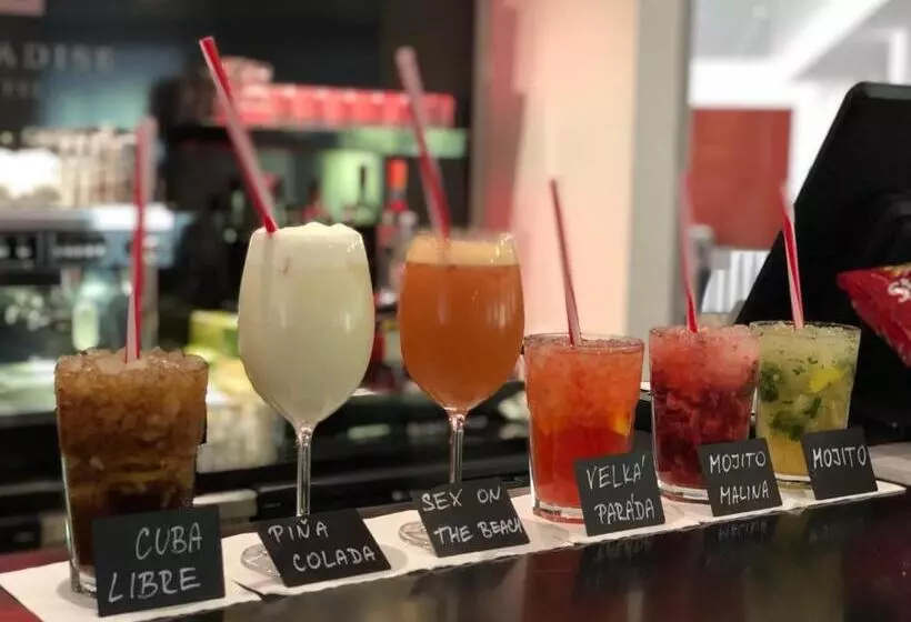 Fotos del hotel Wellness Hotel Green Paradise:  7