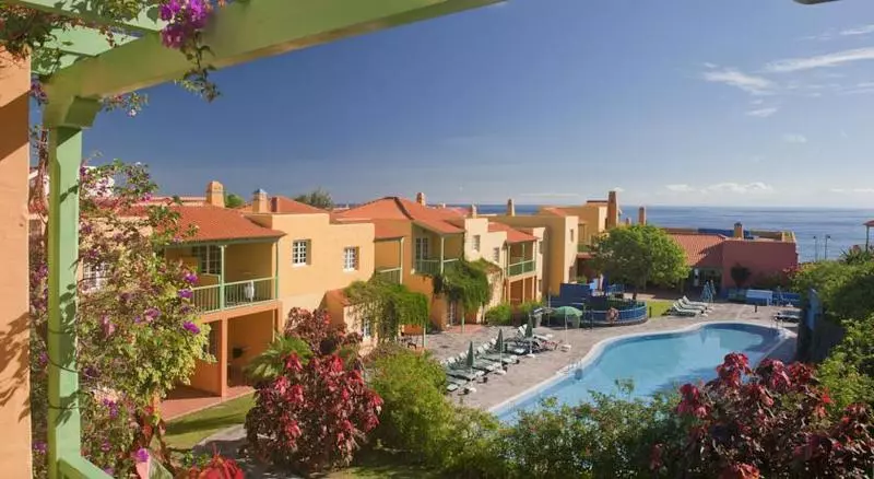 Fotos del hotel Apartamentos La Caleta:  14