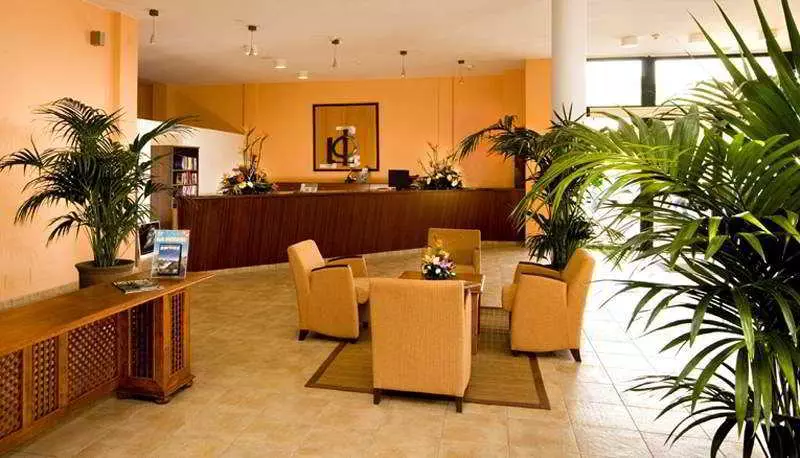 Fotos del hotel Apartamentos La Caleta:  11