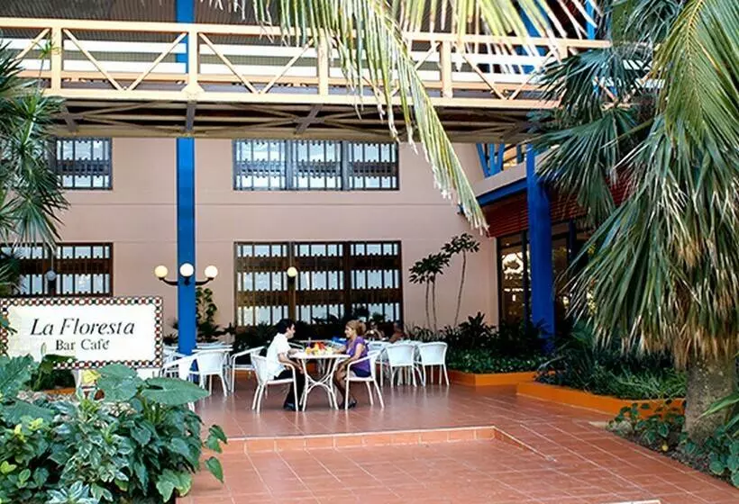 Fotos del hotel Gran Caribe Playa Caleta Salsa Club:  14