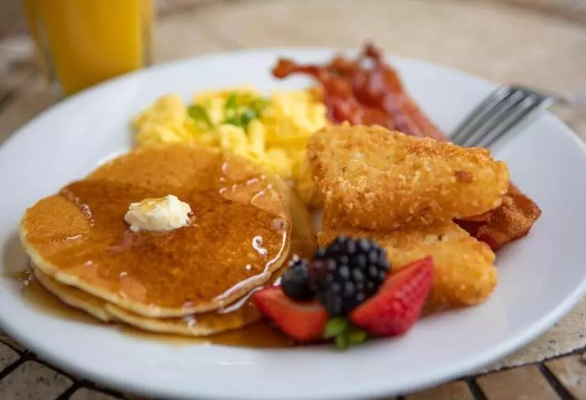 Fotos del hotel Floridays Orlando Two & Three Bed Rooms Condo Resort:  5