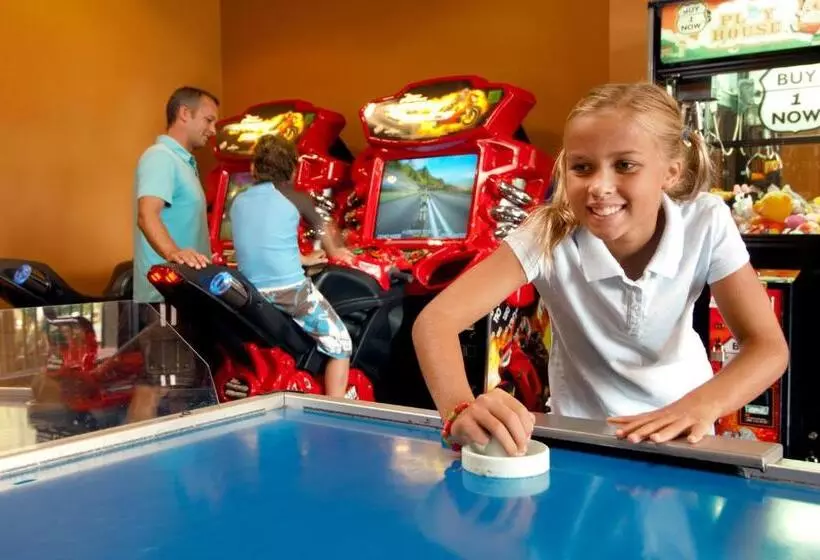 Fotos del hotel Floridays Orlando Two & Three Bed Rooms Condo Resort:  14