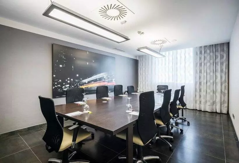 Fotos del hotel Ilunion Aqua 4:  24