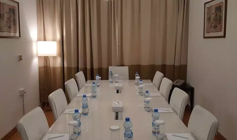 Fotos del hotel Lotus Grand:  7