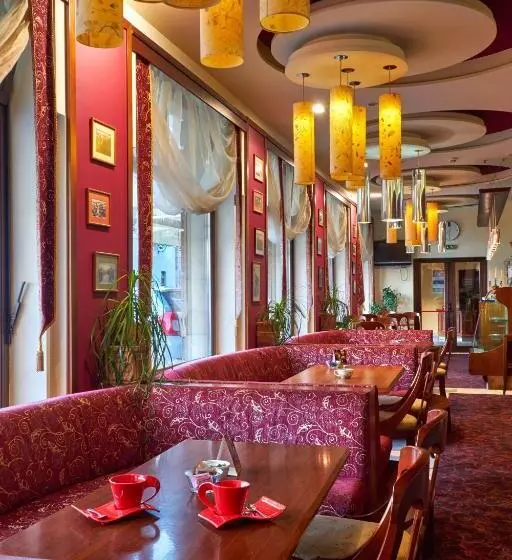 Fotos del hotel Yantra Grand Hotel:  7