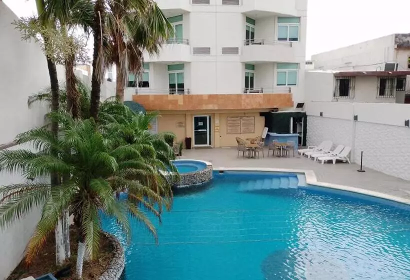 Fotos del hotel Angeles Suites & Hotel:  8