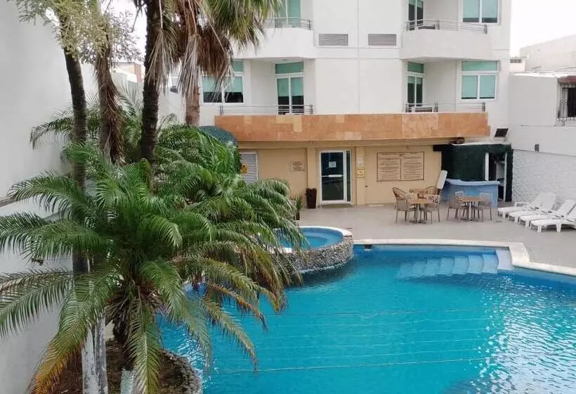 Fotos del hotel Angeles Suites & Hotel:  6