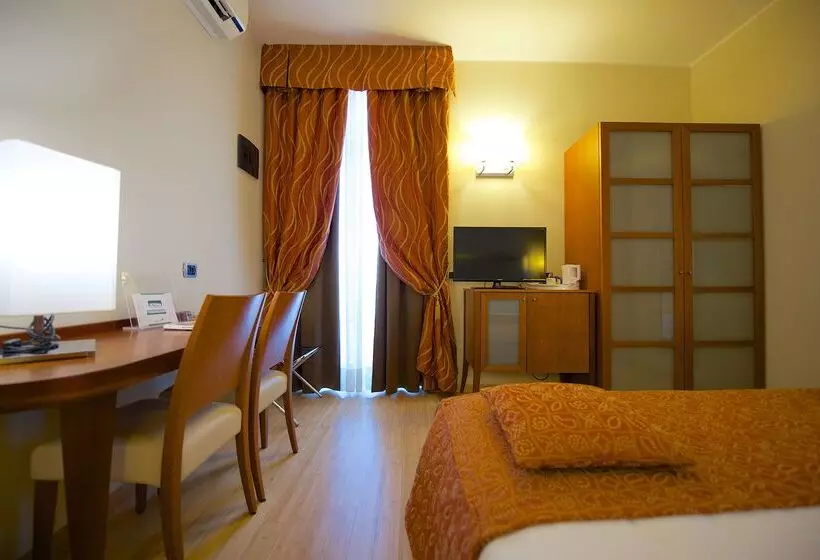 Fotos del hotel Best Western Crystal Palace:  13