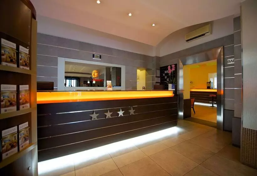 Fotos del hotel Best Western Crystal Palace:  8