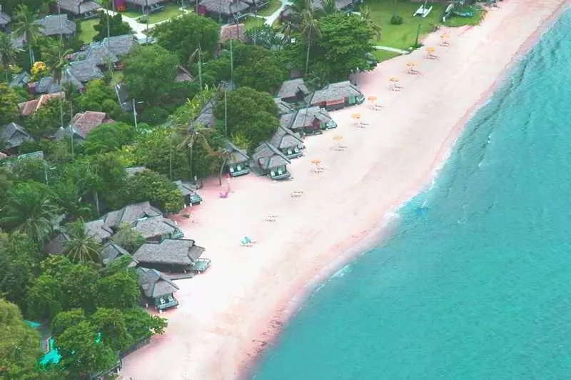 Fotos del hotel Sunset Village Beach Resort:  4