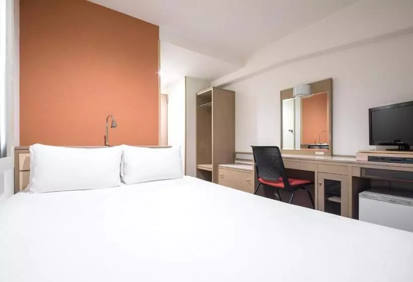 Fotos del hotel The B Sangenjaya:  18