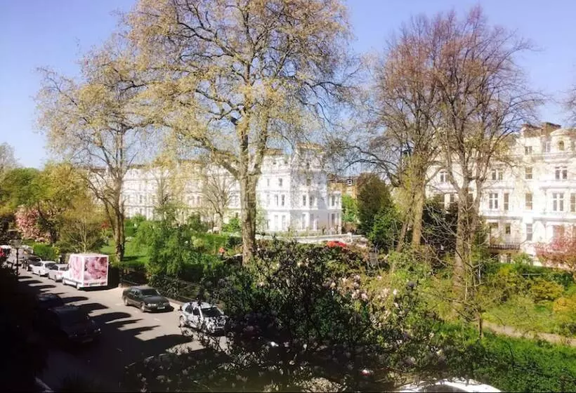 Fotos del hotel Blue Bells:  9