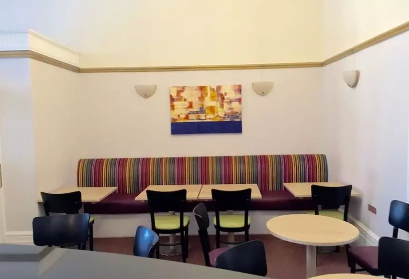 Fotos del hotel Blue Bells:  2