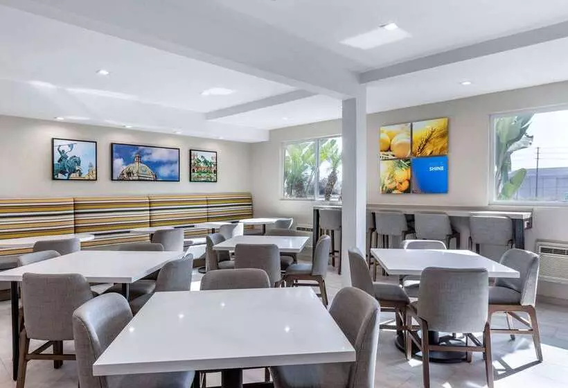 Fotos del hotel Comfort Inn San Diego Old Town:  3