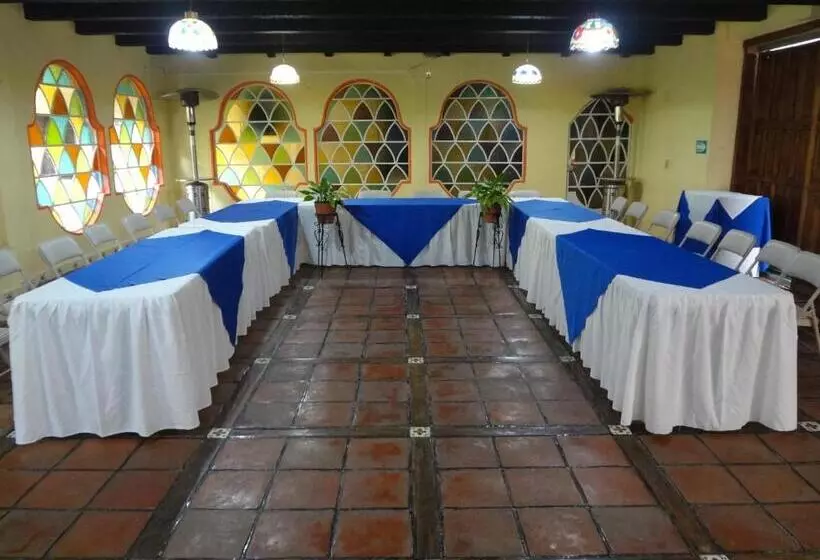 Fotos del hotel Hotel D'monica:  9