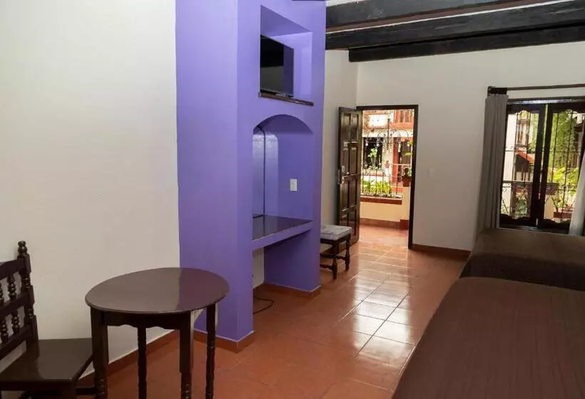 Fotos del hotel Hotel D'monica:  3