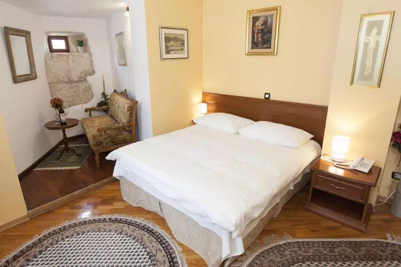 Fotos del hotel Peristil:  12