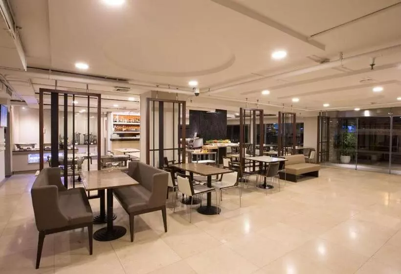 Fotos del hotel Seasons Siam:  12