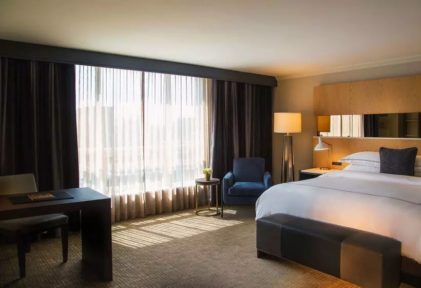 Fotos del hotel The Yorkville Royal Sonesta Hotel Toronto:  2