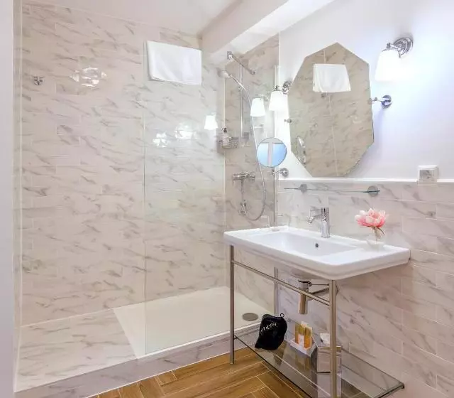 Fotos del hotel Ambra:  8