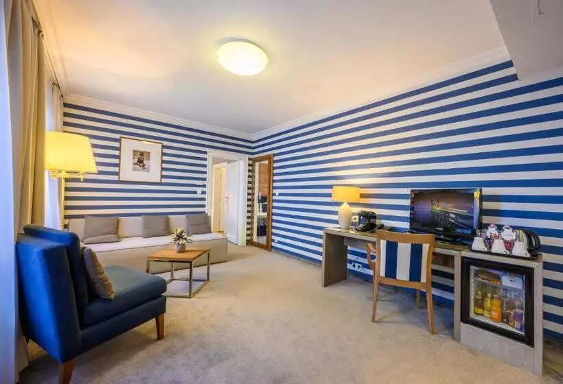 Fotos del hotel Ambra:  25