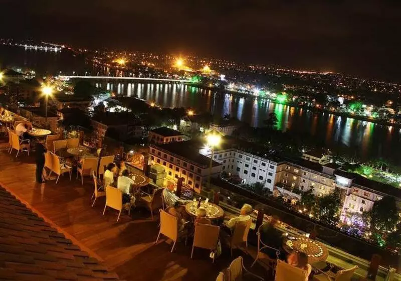 Fotos del hotel Imperial  Hue:  9