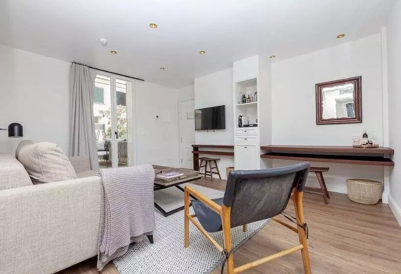 Fotos del hotel M House:  14