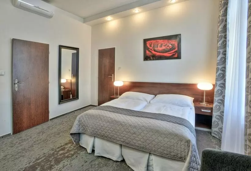 Fotos del hotel Royal Plaza:  15