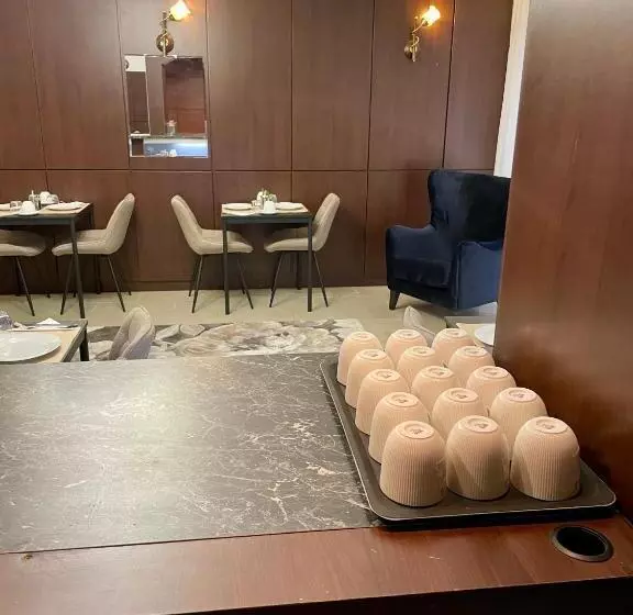 Fotos del hotel Royal Plaza:  2