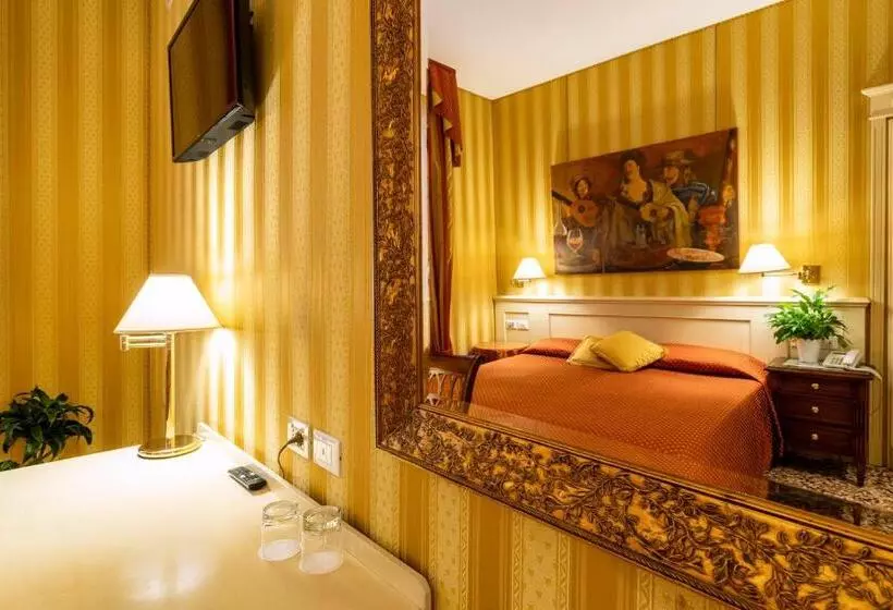 Fotos del hotel Bella Venezia:  15