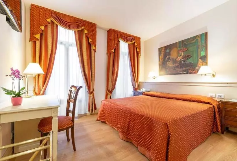 Fotos del hotel Bella Venezia:  3