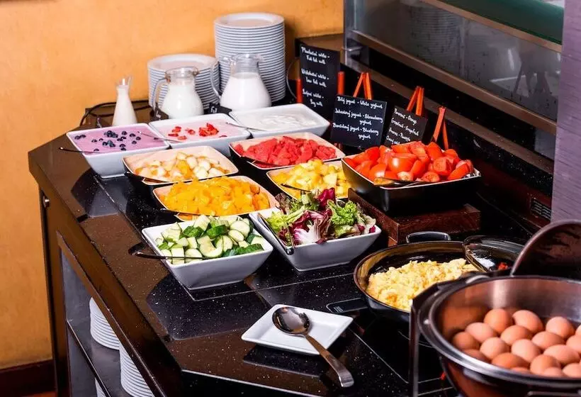 Fotos del hotel Courtyard By Marriott Prague City:  3