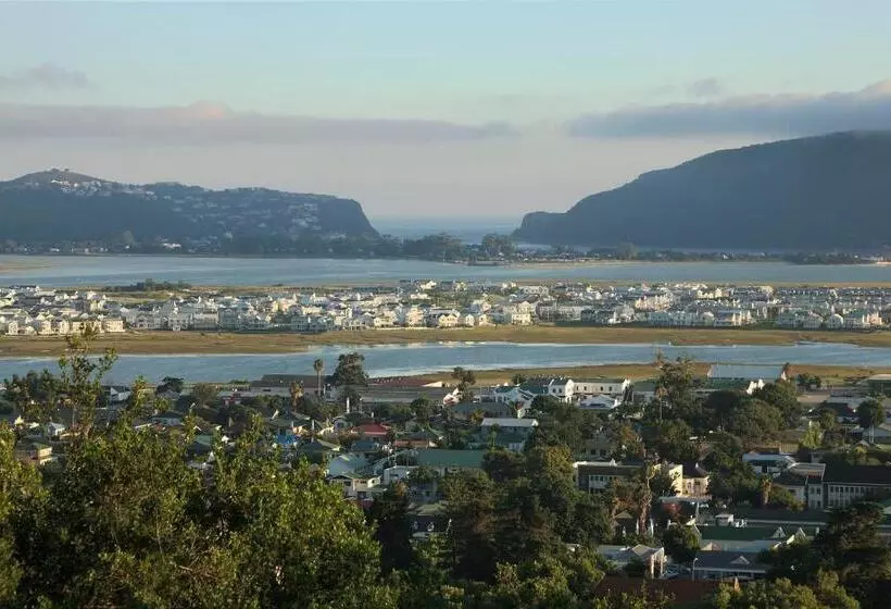 Fotos del hotel Falcons View Manor:  17