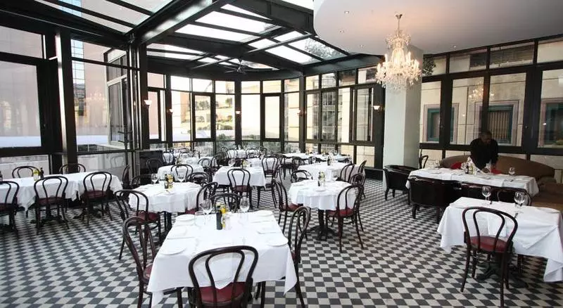 Fotos del hotel Raphael Suites:  9