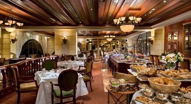 Fotos del hotel Raphael Suites:  13