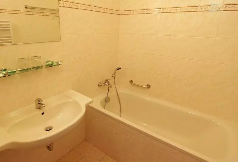 Fotos del hotel Rezidence Emmy:  9