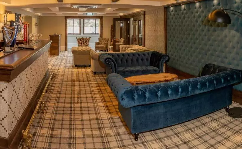 Fotos del hotel Crowwood  And Alba Restaurant:  13